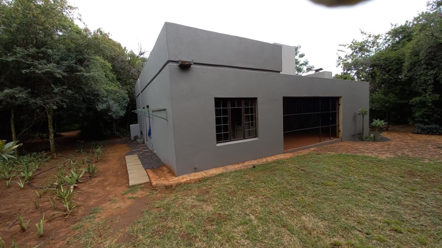 To Let 2 Bedroom Property for Rent in Zandfontein A H North West